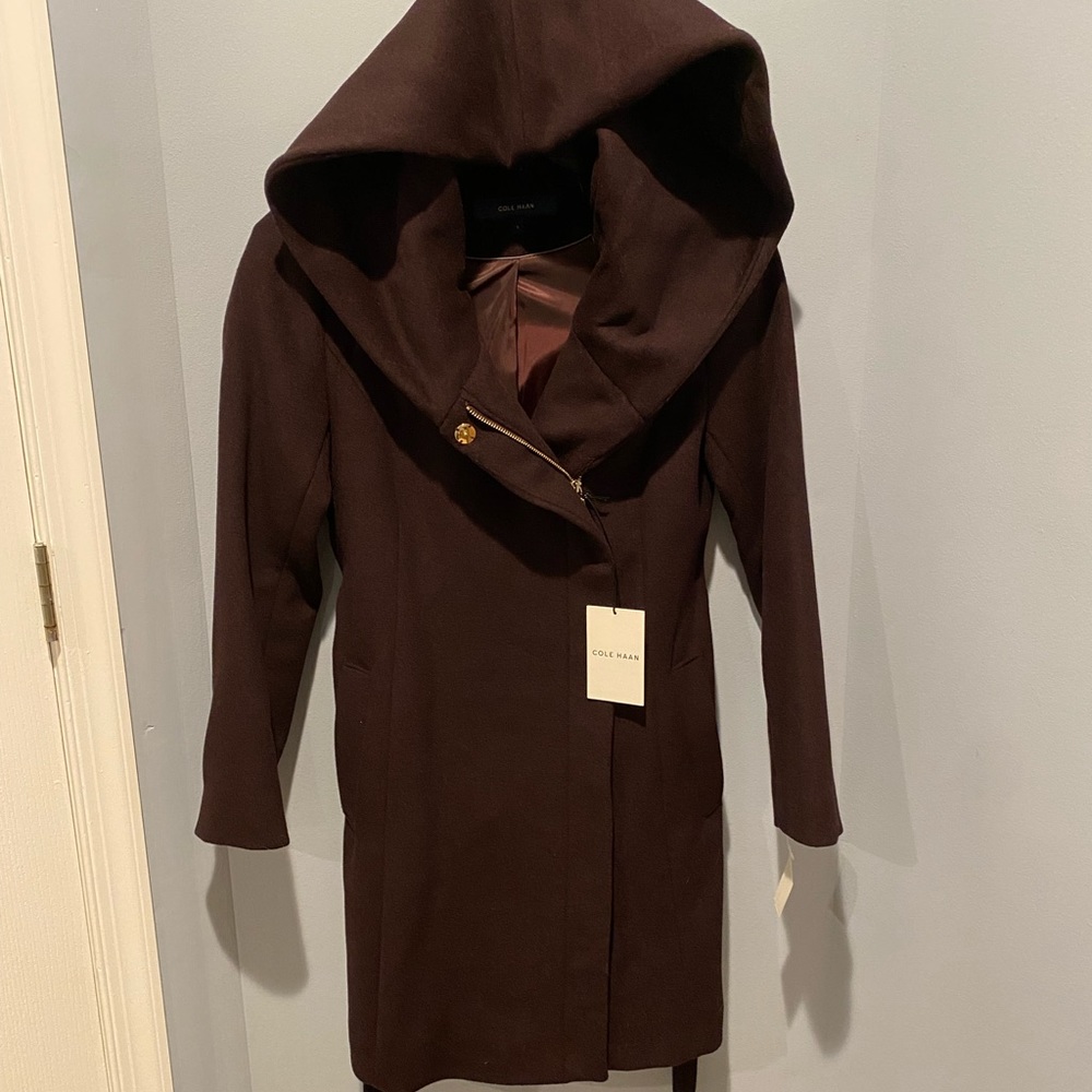 Cole Haan NWTO Wool blend Eggplant coat with Oversized hood & elegant belt. - Picture 2 of 16